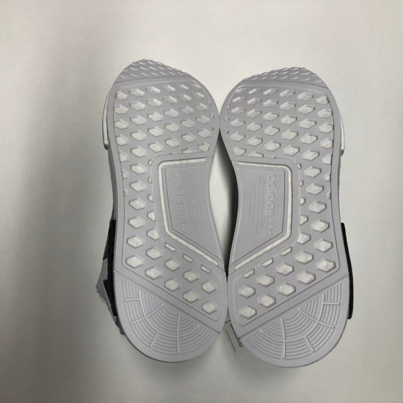 adidas NMD CS1 Primeknit White Black Mens Shoes - Picture 7 of 7